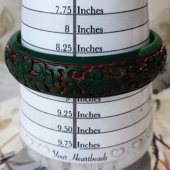 Carved Green Dark Coral Bangle Bracelet Vintage Wood Wooden 8 1/2" Cinnabar? - Picture 2 of 8